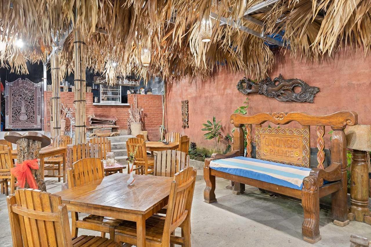 Onong'S Homestay & Cafe Tomohon Εξωτερικό φωτογραφία