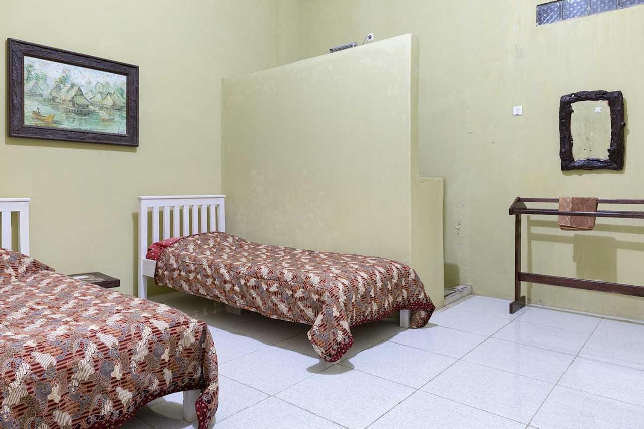 Onong'S Homestay & Cafe Tomohon Εξωτερικό φωτογραφία